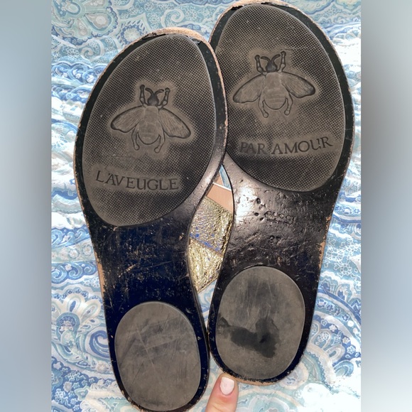 Gucci GG T-strap Sandal - LIKE NEW - Picture 6 of 8